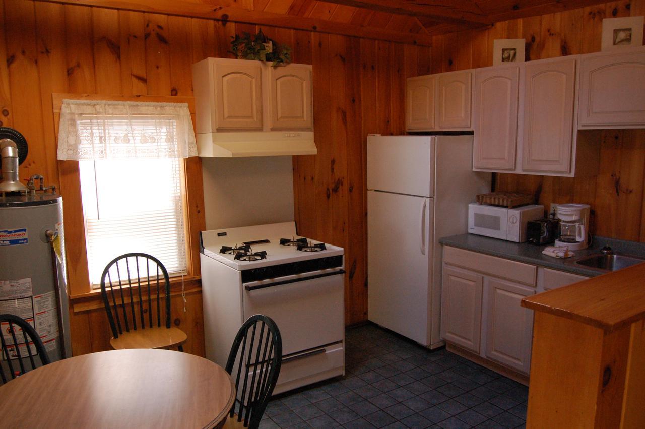 Sebago Lake Lodge&Cottages North Windham Buitenkant foto