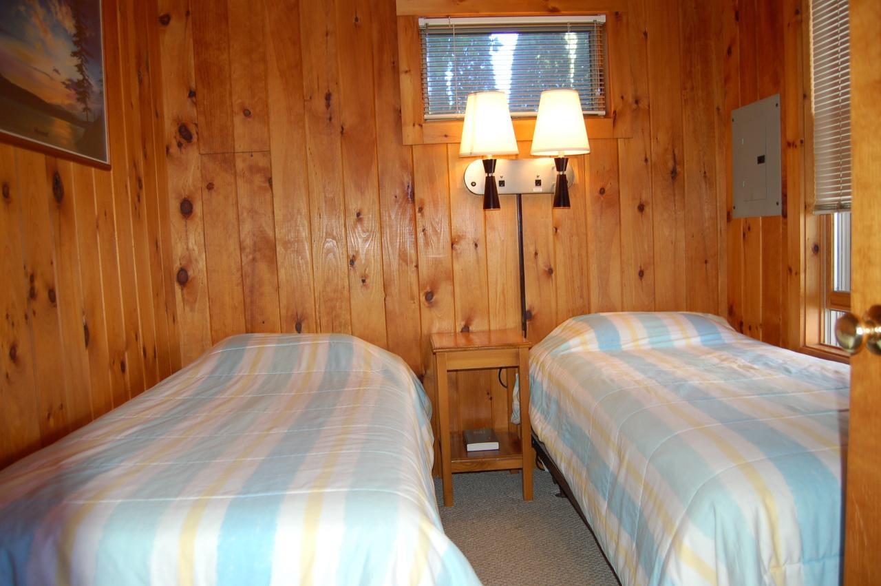 Sebago Lake Lodge&Cottages North Windham Buitenkant foto