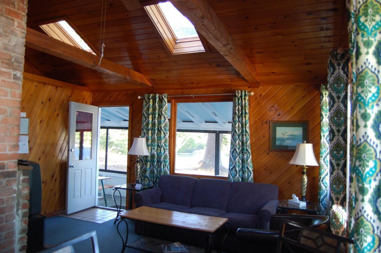 Sebago Lake Lodge&Cottages North Windham Buitenkant foto